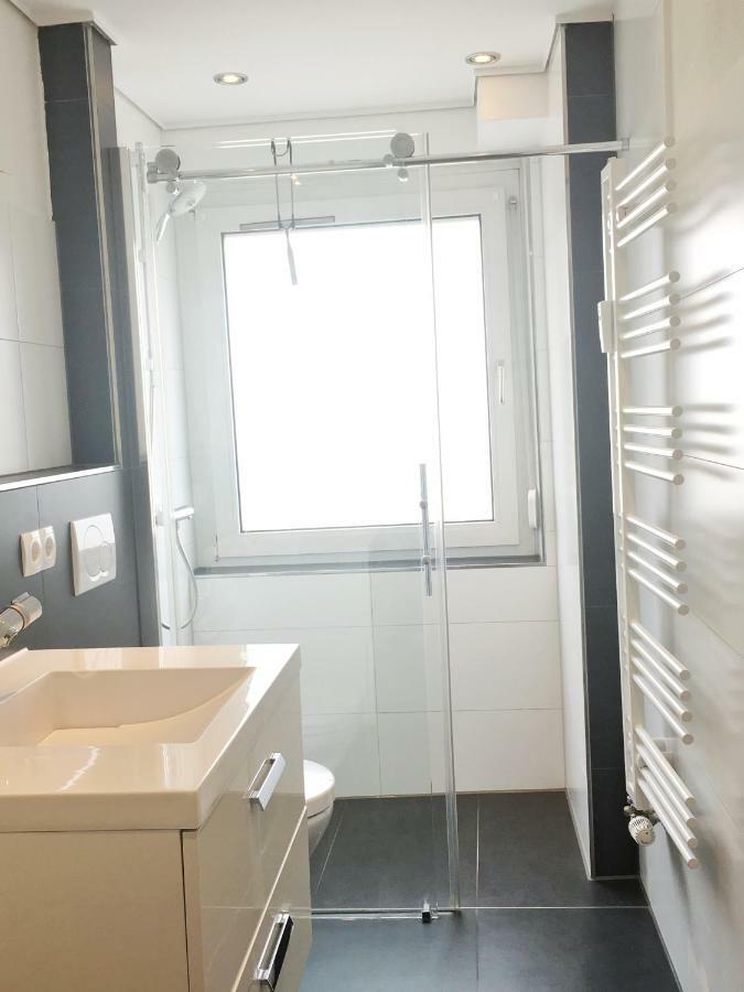 Apartment In Center Friedrichshafen Exteriör bild